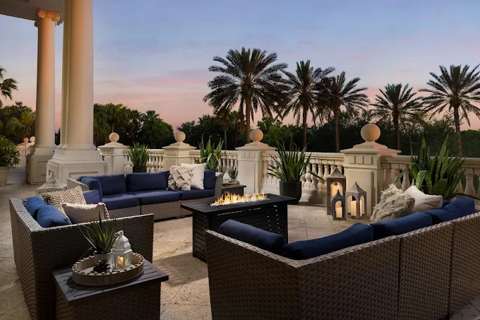 Reunion-Resort-Lobby-Patio-Dusk-R