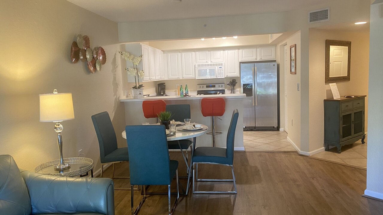 Residence Condo II - Image 11