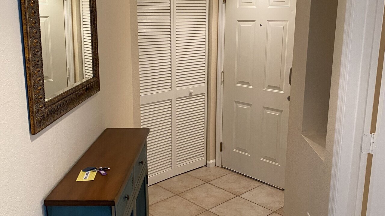 Residence Condo II - Image 17