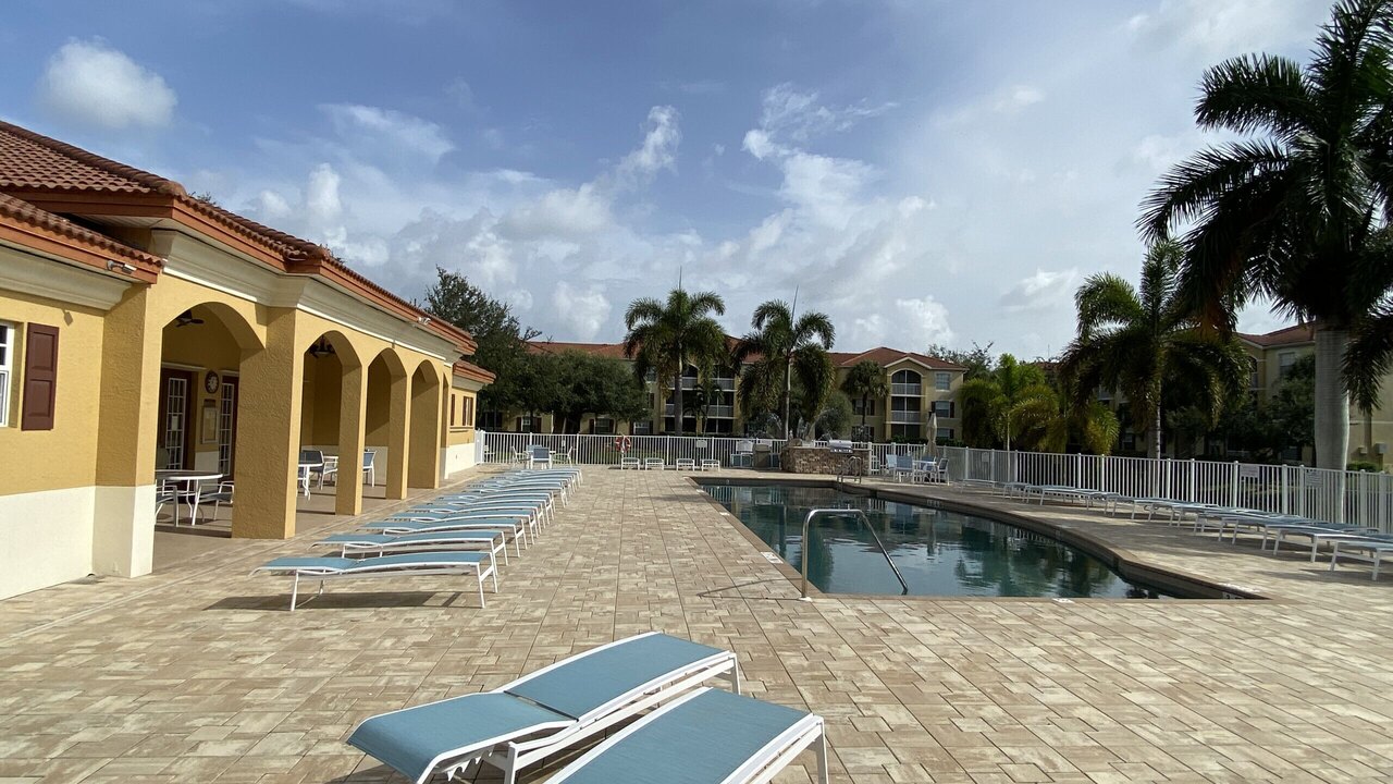 Residence Condo II - Image 20