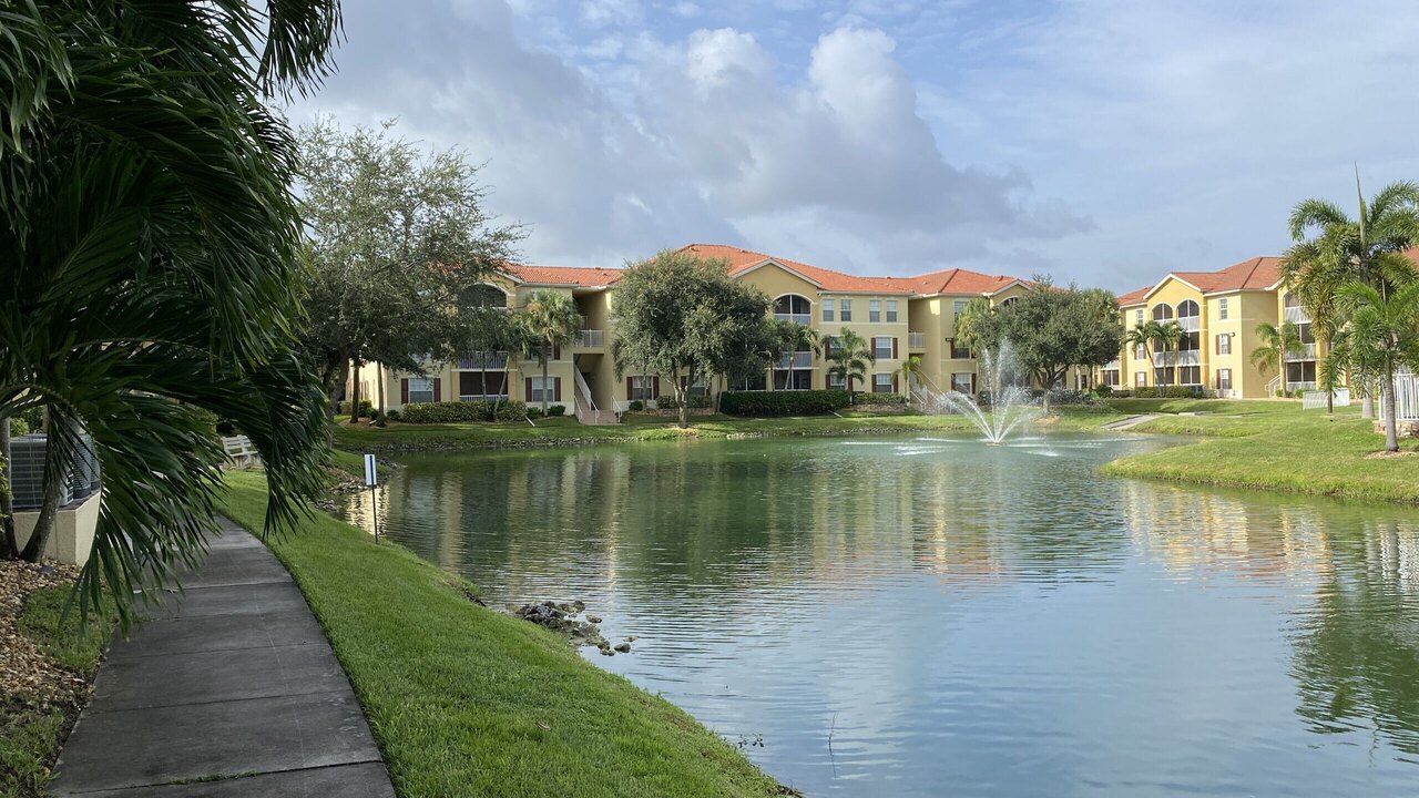 Residence Condo II - Image 23