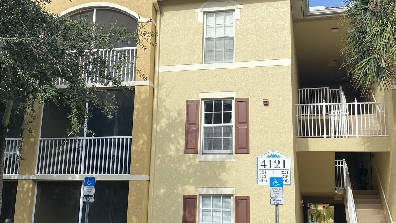 Residence Condo II - Image 30