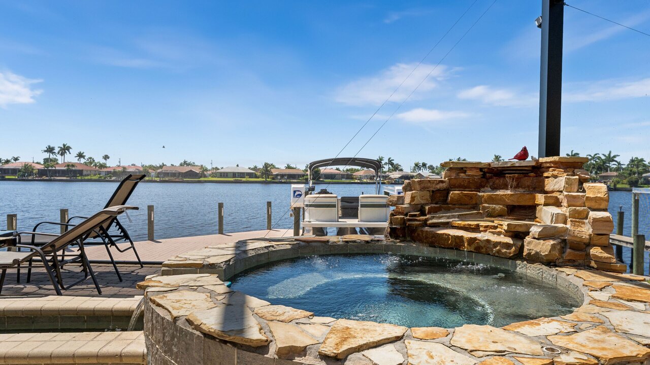 Estelle Villa - Image 3