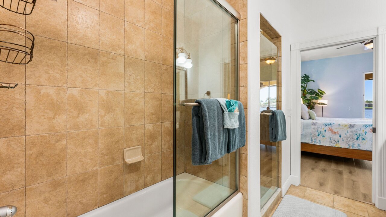 Estelle Villa - Image 25