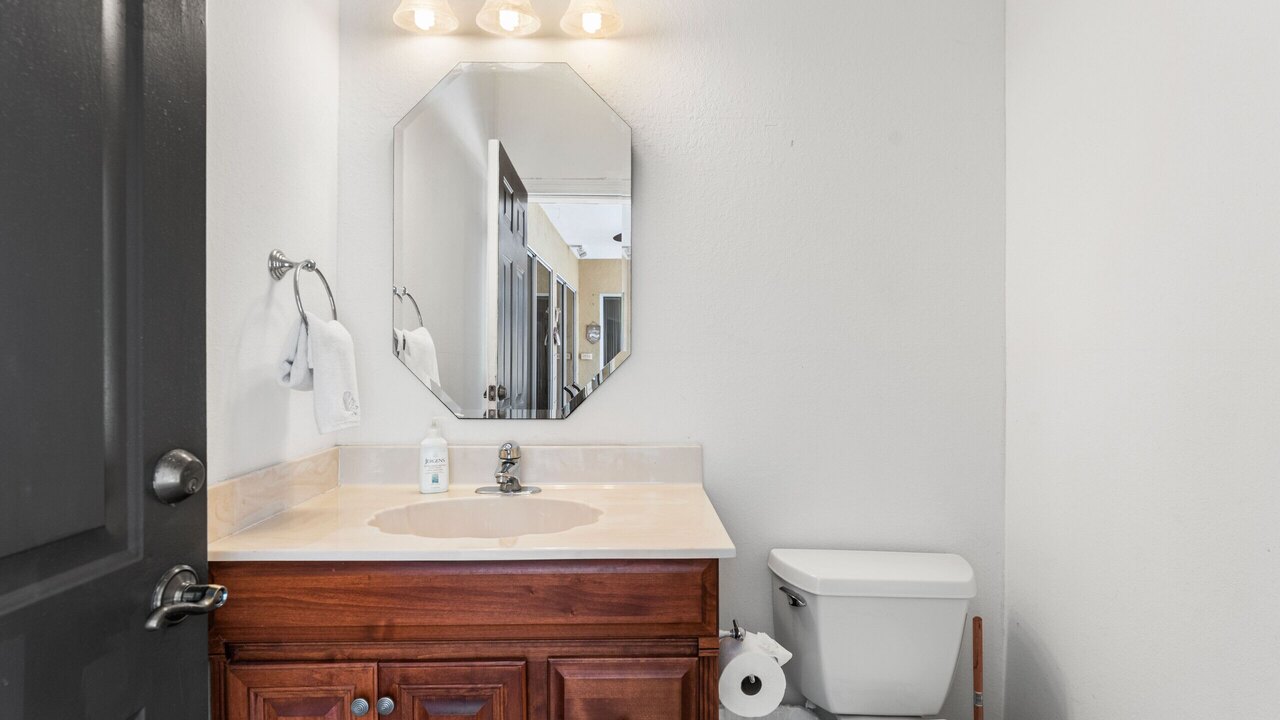 Estelle Villa - Image 29