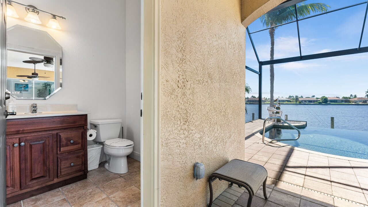 Estelle Villa - Image 34