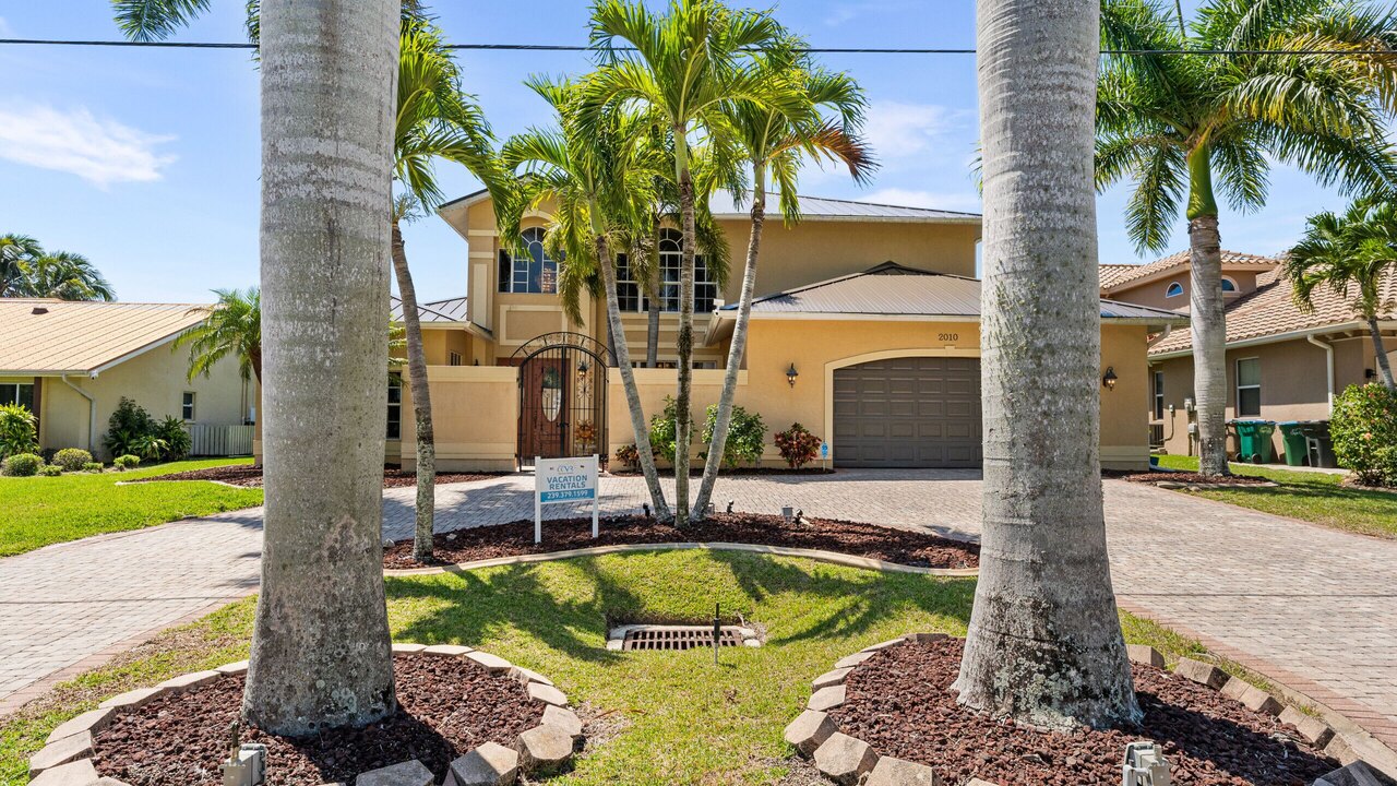 Estelle Villa - Image 37