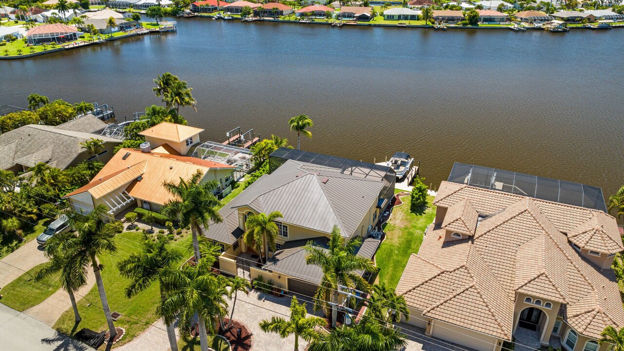 Estelle Villa - Image 42