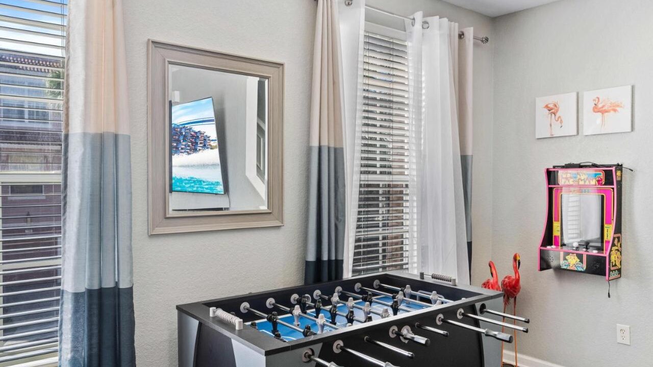 4845-144 Modern Multi-Story 3-BD Condo at VIstaCay - Image 10