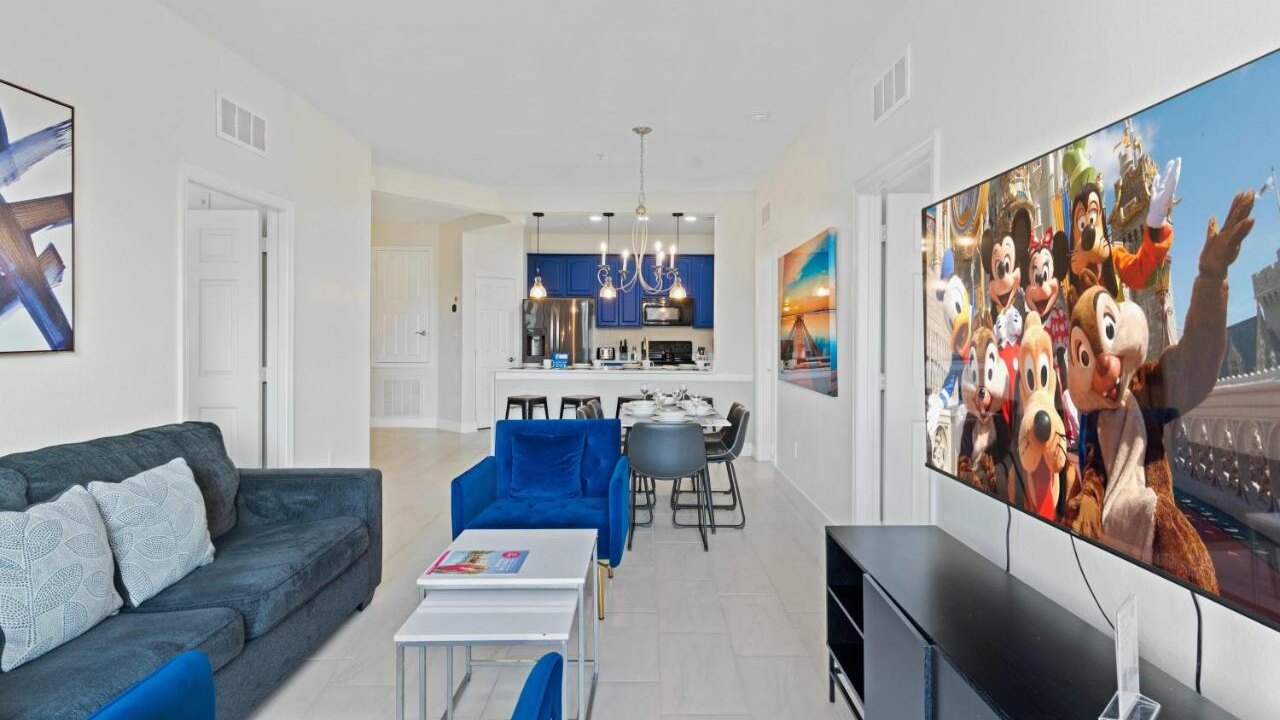 4862-303 Fresh & Modern 3-BD Condo at Vista Cay - Image 3