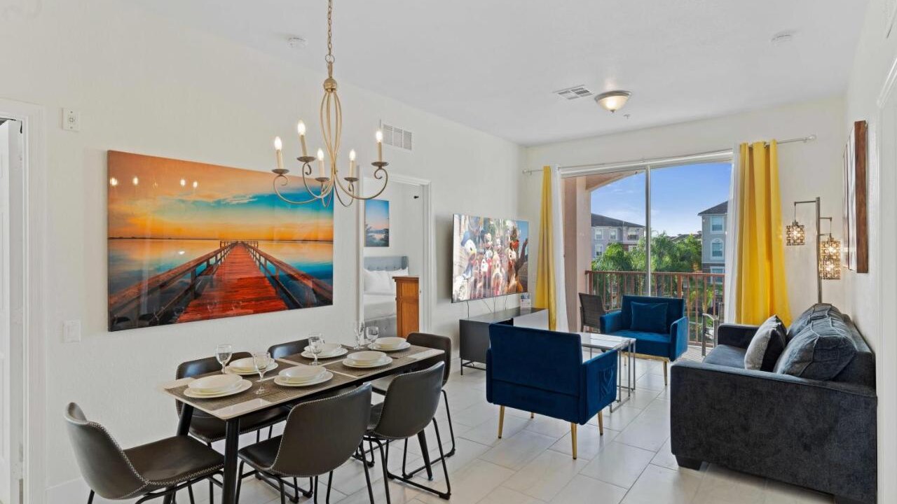 4862-303 Fresh & Modern 3-BD Condo at Vista Cay - Image 5