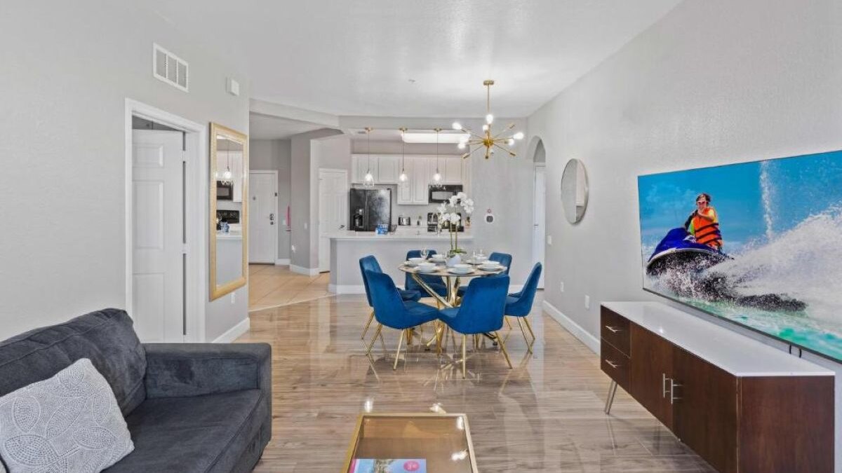 4862 Modern & Spacious 3BR/2BA Condo #304 - Image 6