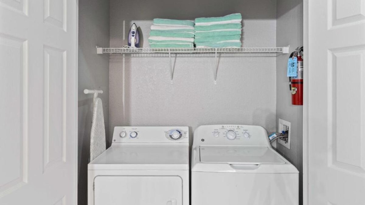 4862 Modern & Spacious 3BR/2BA Condo #304 - Image 21