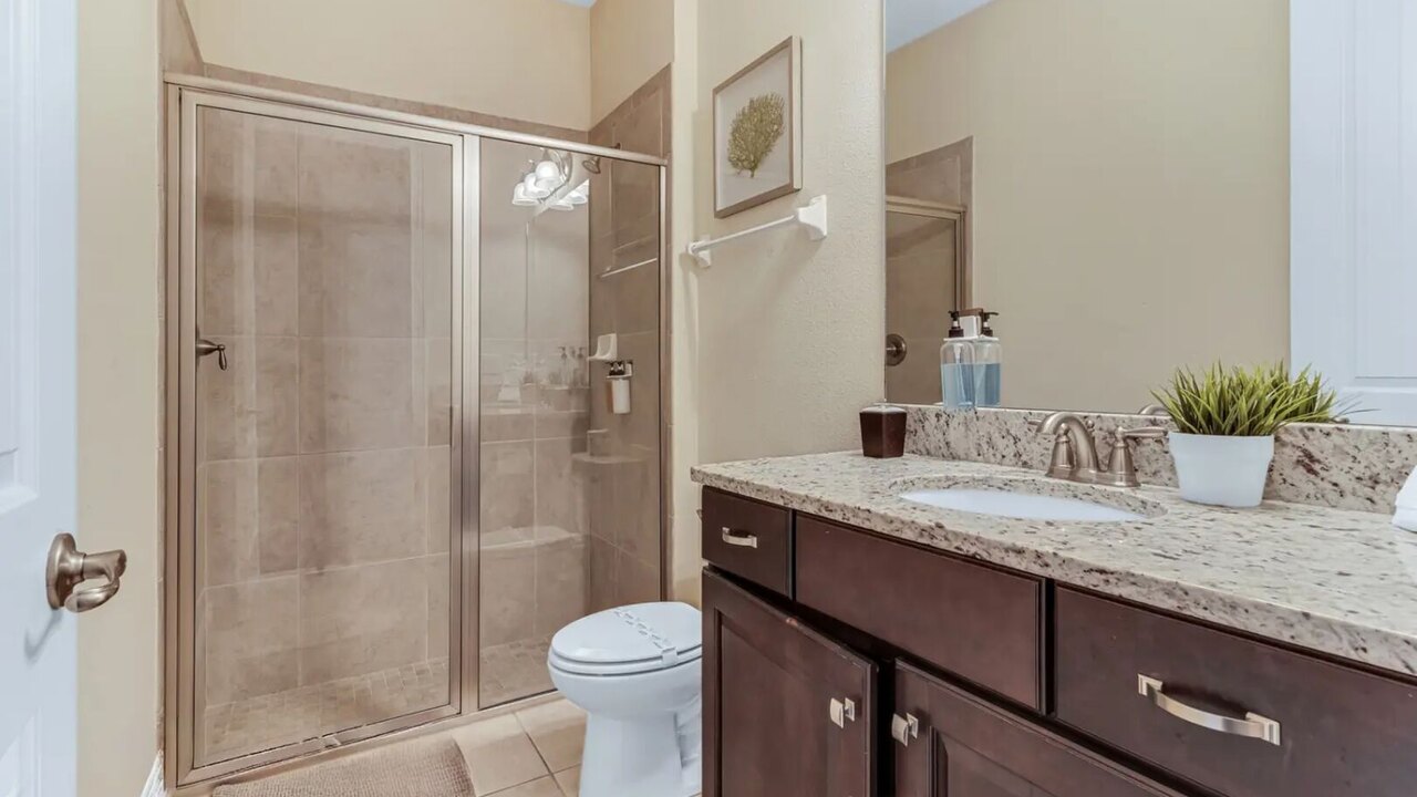 491 Villa 8BD Private Pool/Spa Game&Movie room - Image 23