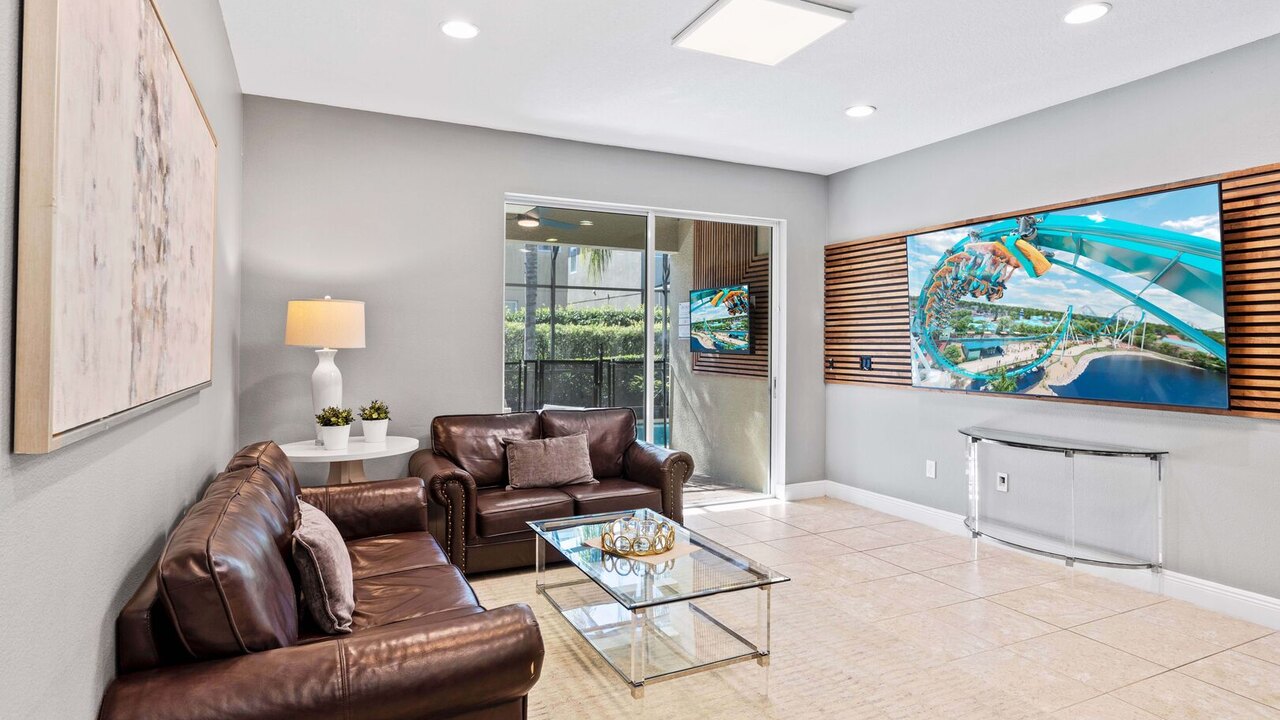 500 Luxurious 8BR Villa with Private Pool/Spa - Image 5