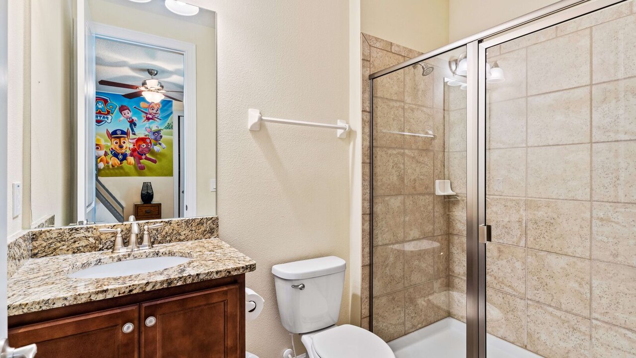 500 Luxurious 8BR Villa with Private Pool/Spa - Image 31