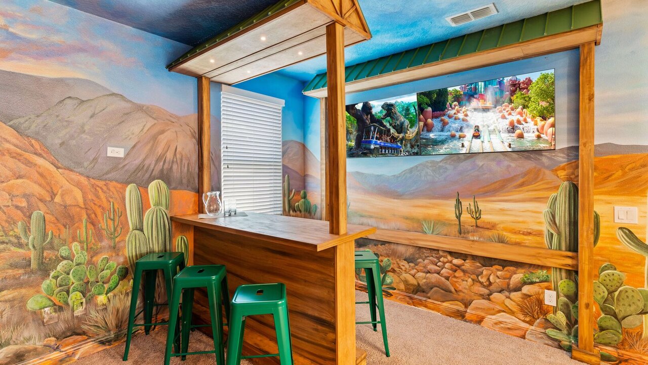 500 Luxurious 8BR Villa with Private Pool/Spa - Image 37