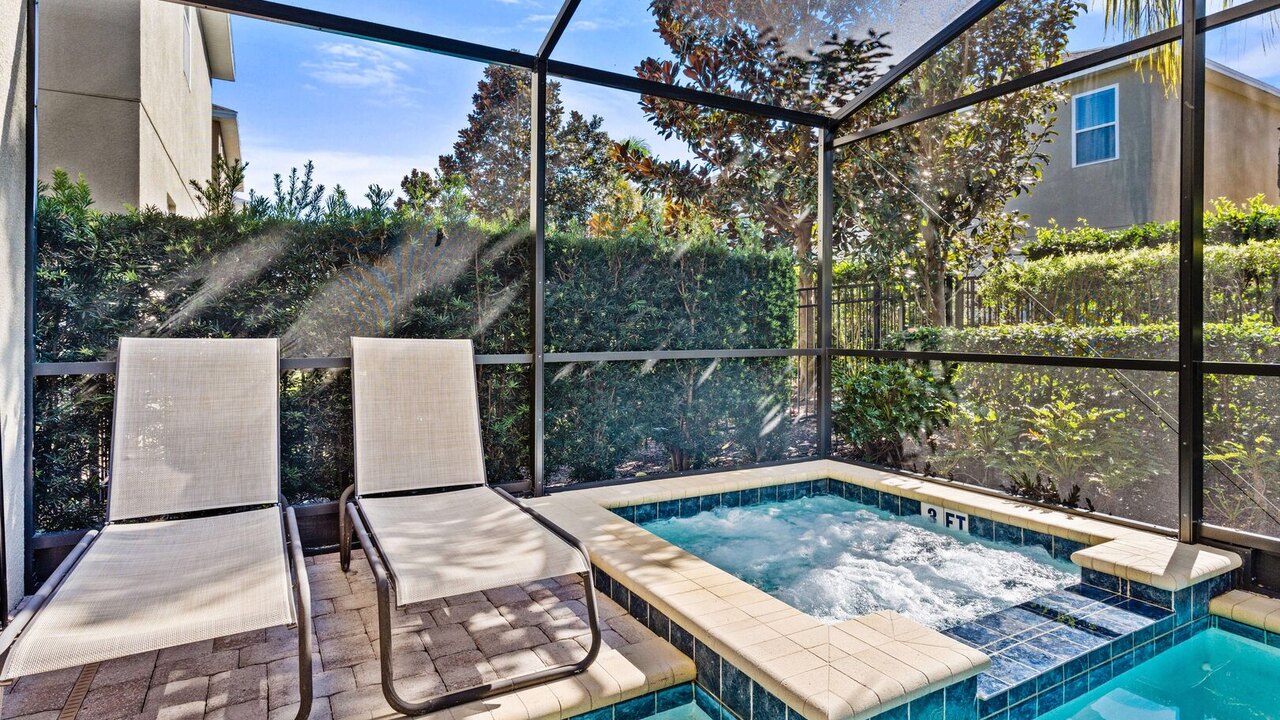 500 Luxurious 8BR Villa with Private Pool/Spa - Image 49