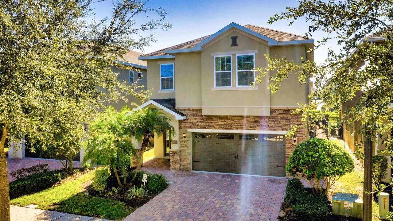 500 Luxurious 8BR Villa with Private Pool/Spa - Image 54