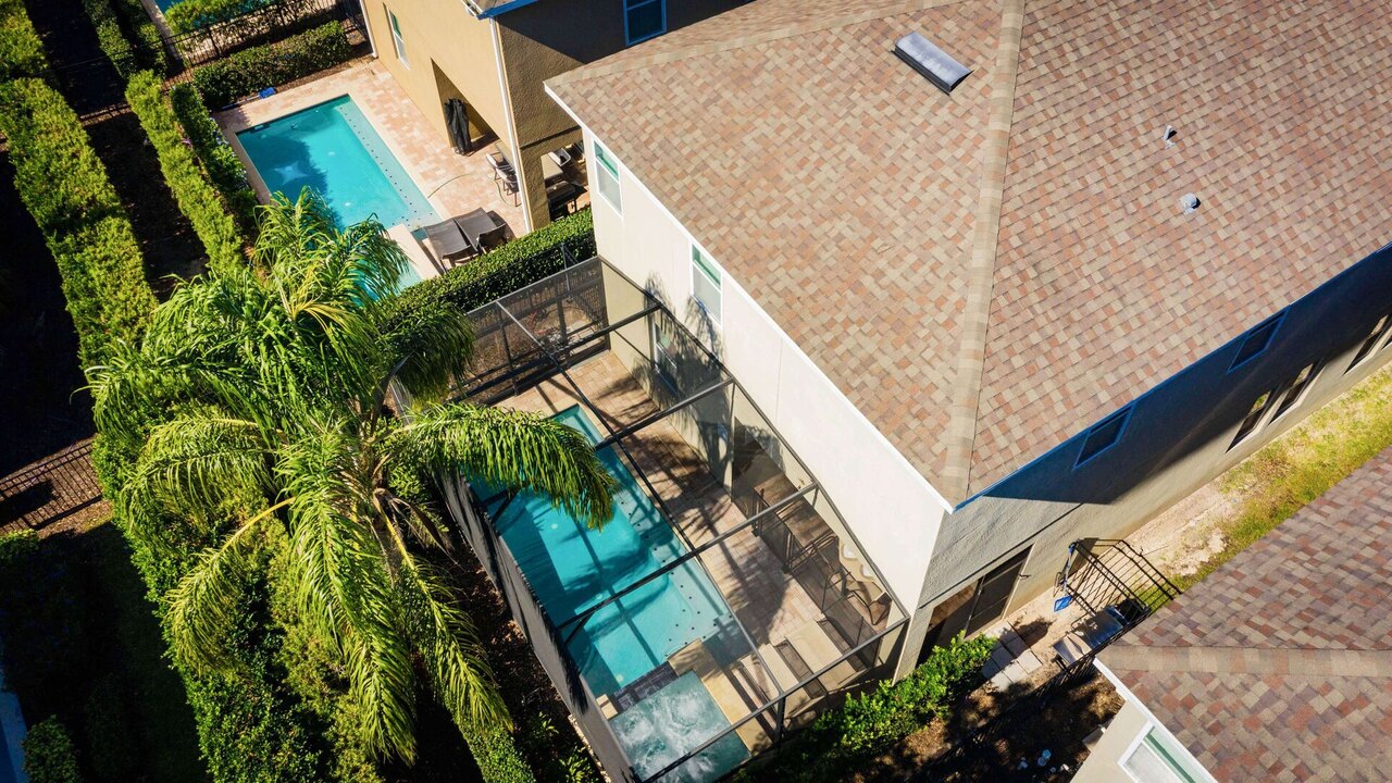 500 Luxurious 8BR Villa with Private Pool/Spa - Image 59