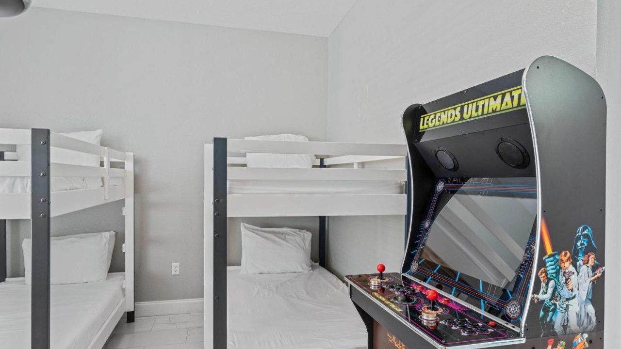 5000 Fresh, Stylish, and Comfortable Condo #301 - Image 16