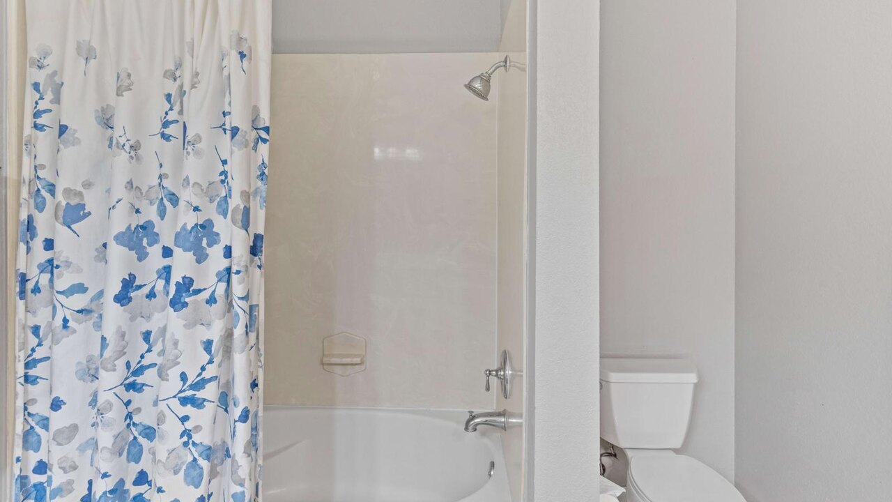 5026-11 Cozy Multi-Story 3-BD Condo at Vista Cay - Image 26