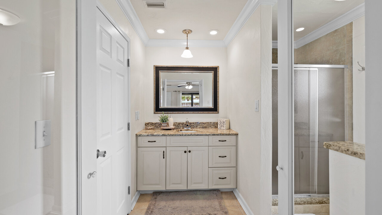 Family Retreat Villa - Image 17