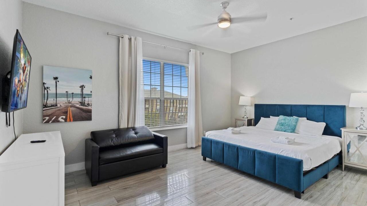 5048 Light and Airy Resort 4BD Apartment #407 - Image 15