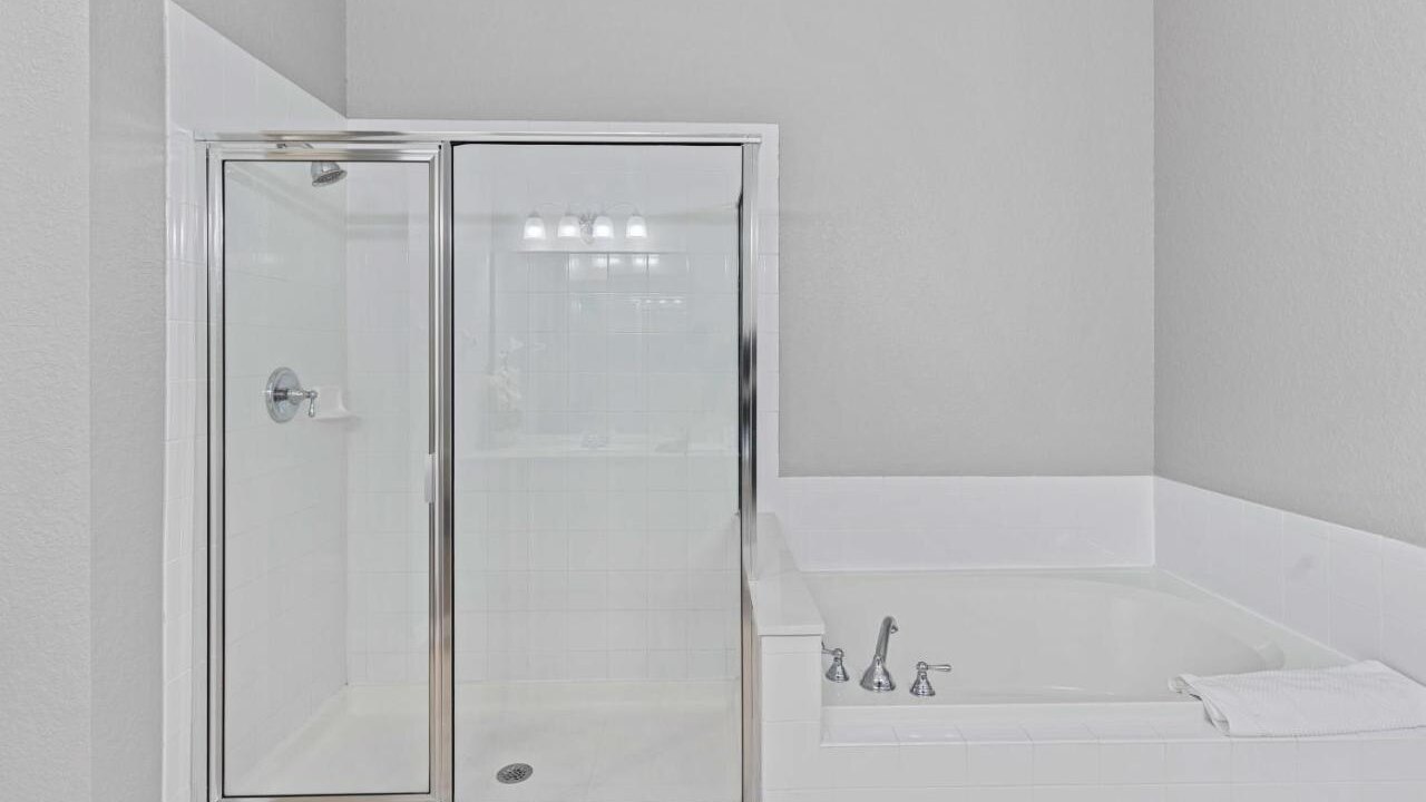 5048 Light and Airy Resort 4BD Apartment #407 - Image 20