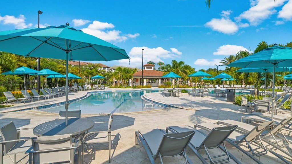 5048 Light and Airy Resort 4BD Apartment #407 - Image 54