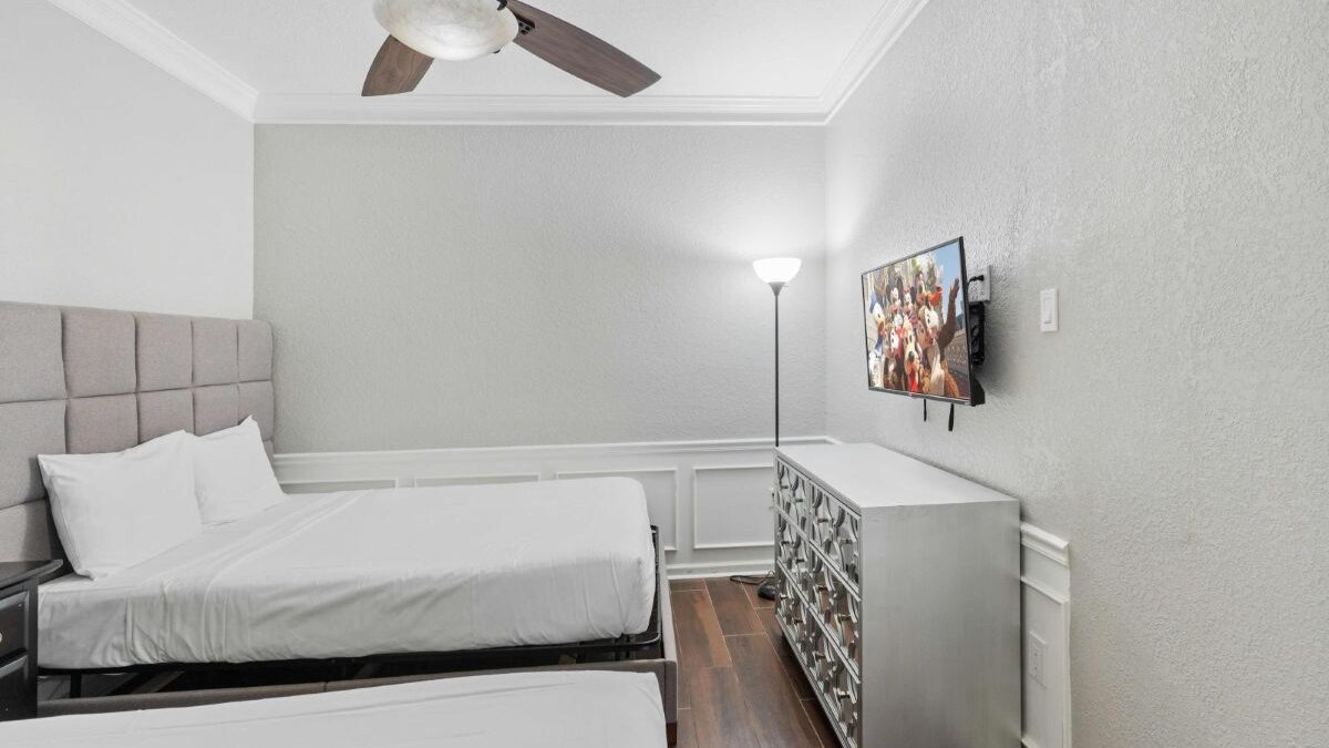 5049 Ultimate Orlando retreat at Vista Cay #203 - Image 17