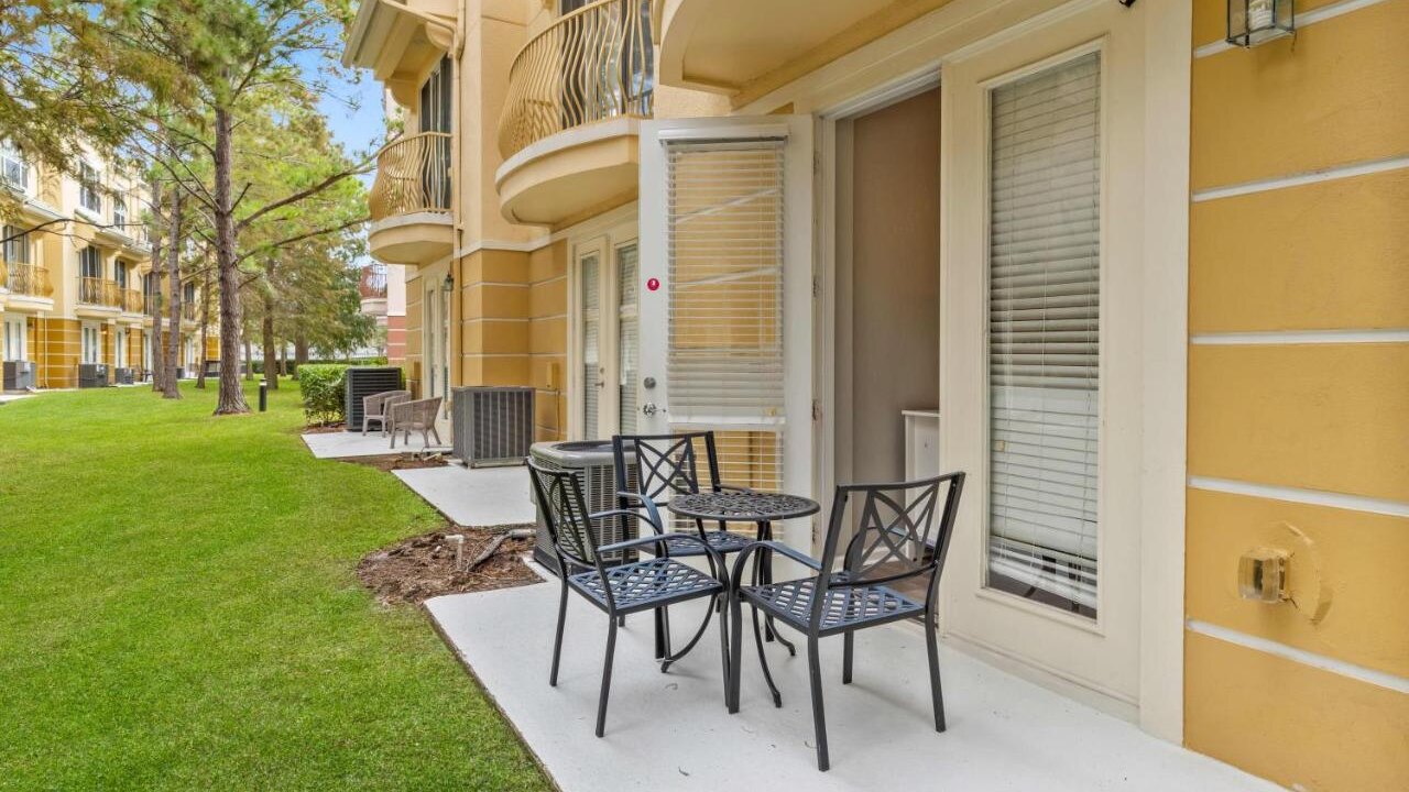 5063 Cozy & Spacious 3BR/3BA Retreat-Vista Cay #66 - Image 42