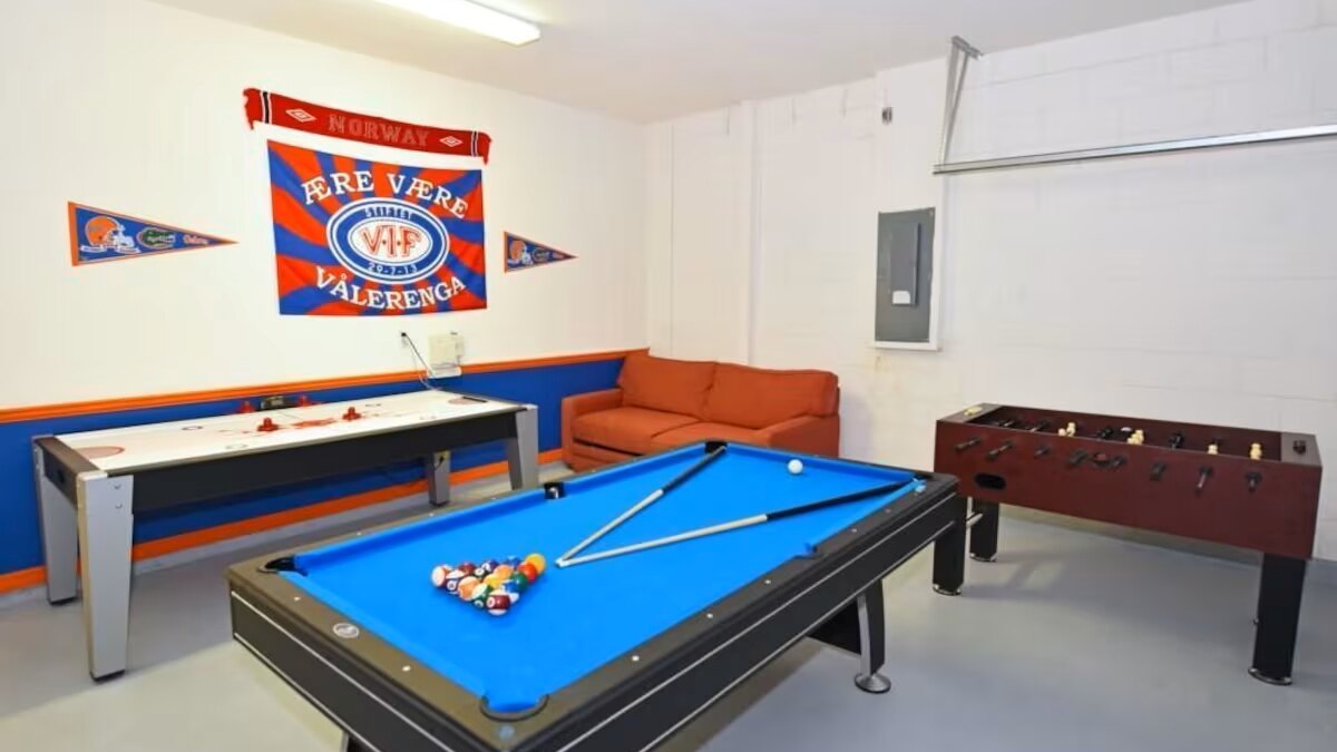 509 Relax & Play at This 6BR Pool Home - Image 5