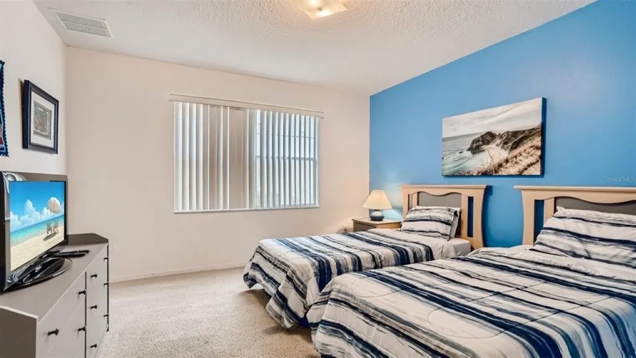 509 Relax & Play at This 6BR Pool Home - Image 16