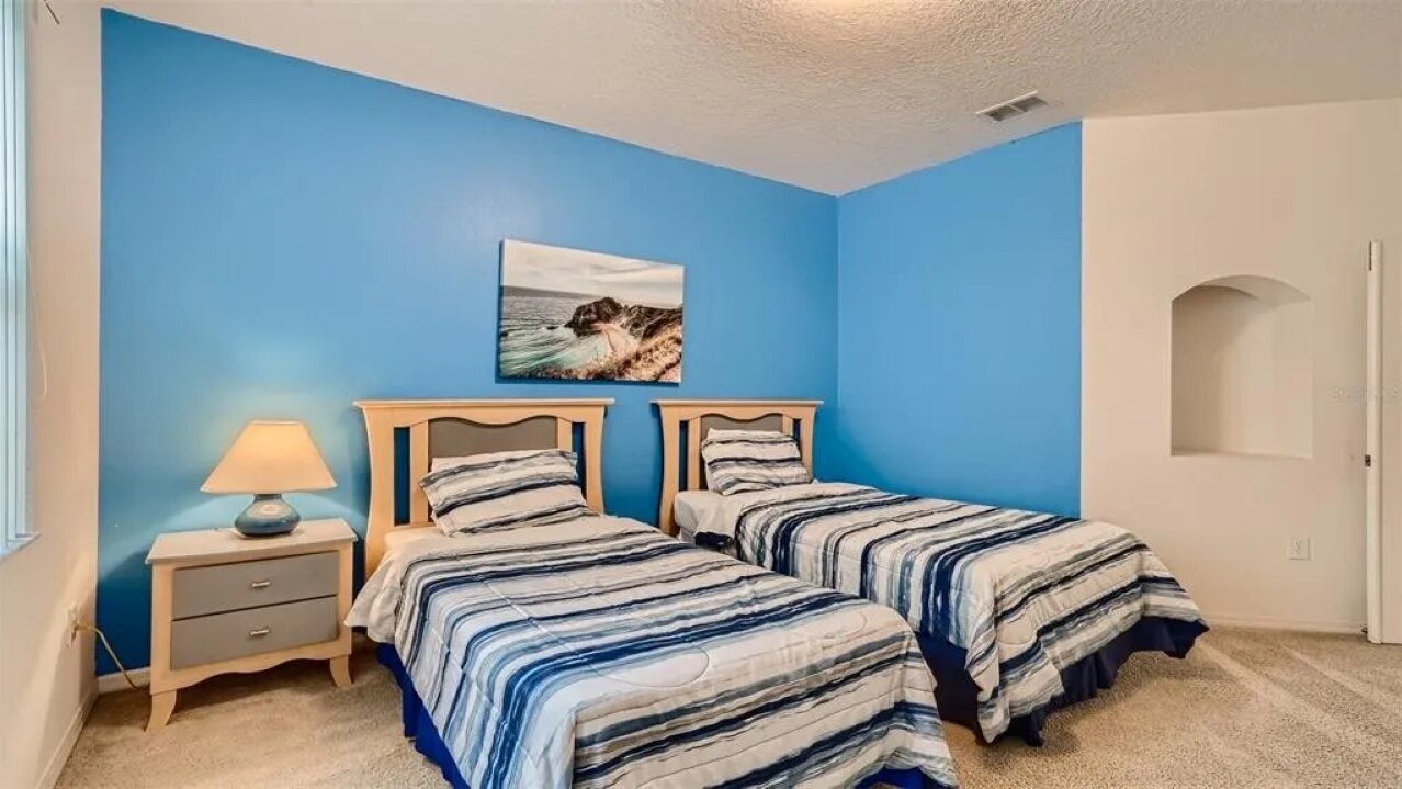 509 Relax & Play at This 6BR Pool Home - Image 15