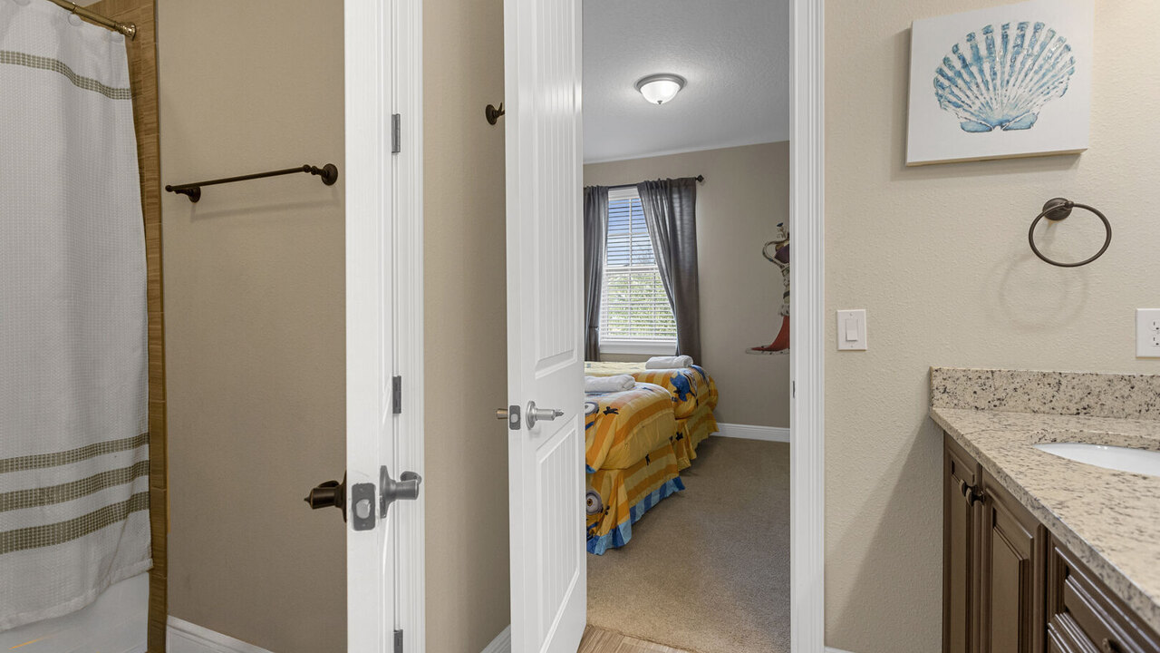 520 - 8BD Home Pool/Spa - Movie & Game room - Image 26