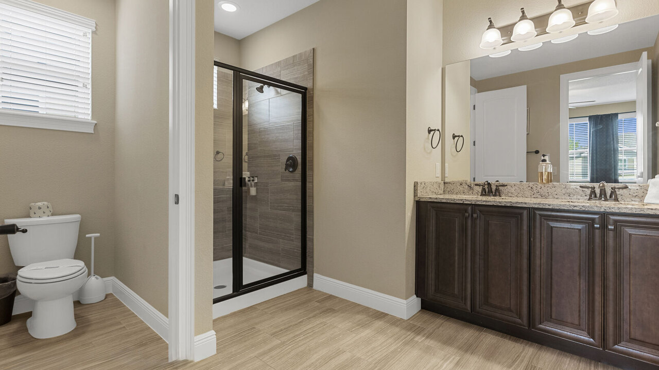 520 - 8BD Home Pool/Spa - Movie & Game room - Image 30