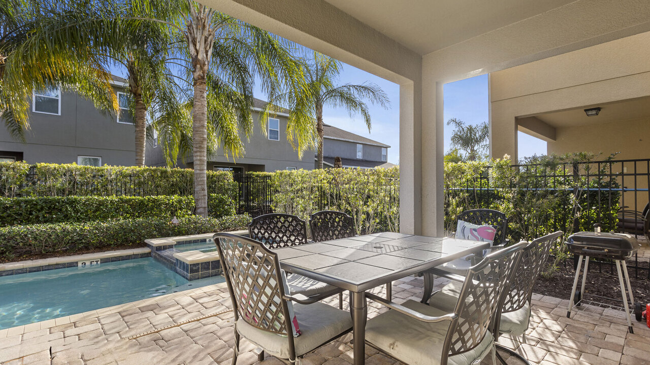 520 - 8BD Home Pool/Spa - Movie & Game room - Image 38