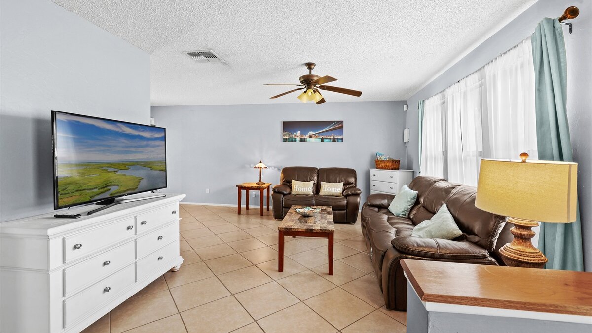 Florida Flair Villa - Image 7