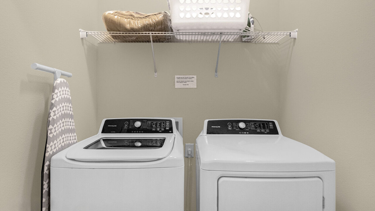 5259-6-WW-Pool&SPA/ Lazy River & Slides - Image 32