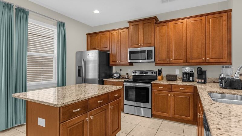 541 Villa- 7BD Dream Home - Private Pool & Spa - Image 24