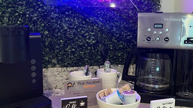 541 Villa- 7BD Dream Home - Private Pool & Spa - Image 28