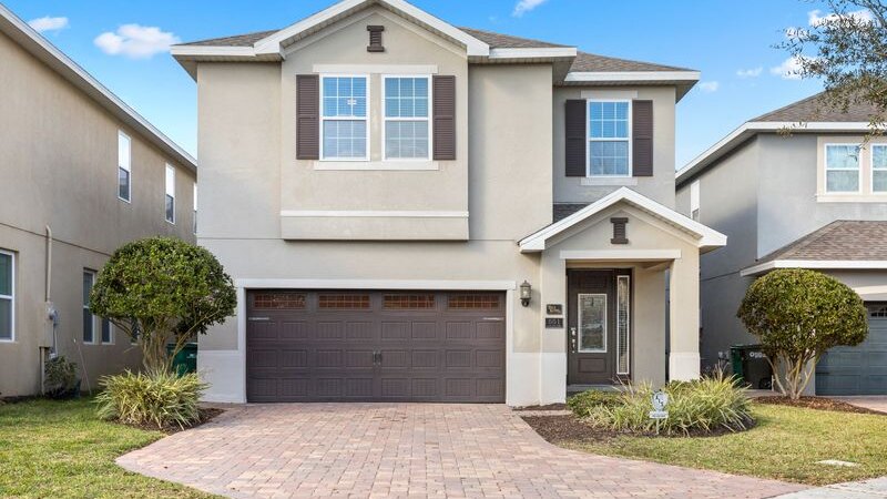 541-551-561-Multiple Family Homes - 23 Rooms / Pools&Spas - Image 2