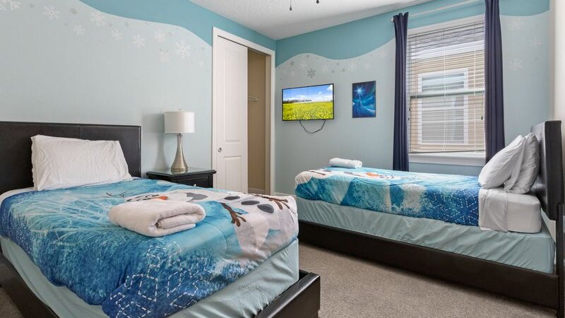 541-551-561-Multiple Family Homes - 23 Rooms / Pools&Spas - Image 32