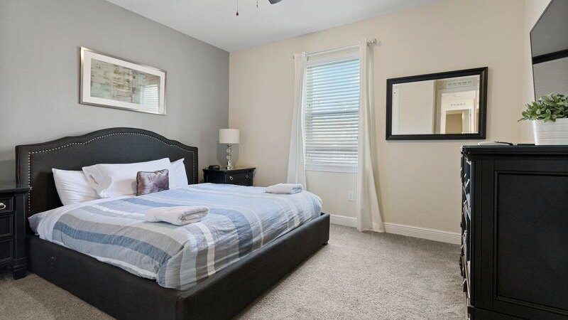 541-551-561-Multiple Family Homes - 23 Rooms / Pools&Spas - Image 36