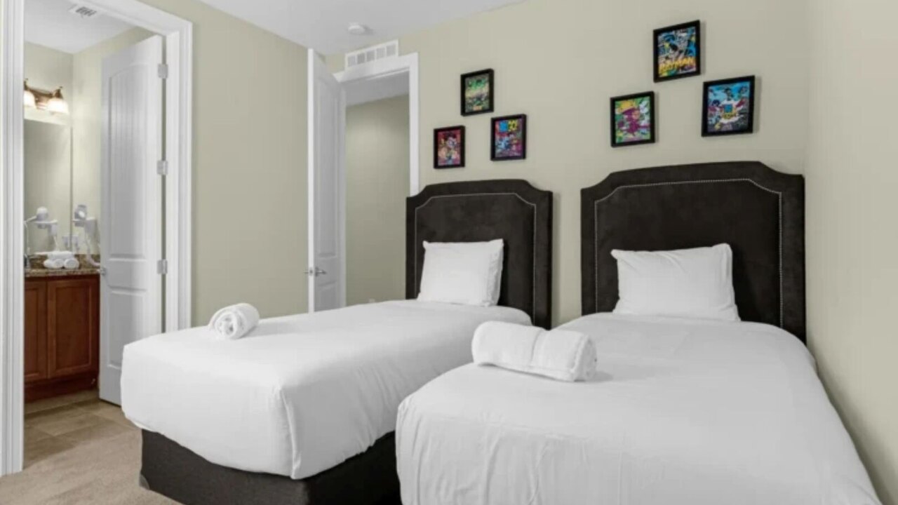 541-551-561-Multiple Family Homes - 23 Rooms / Pools&Spas - Image 41