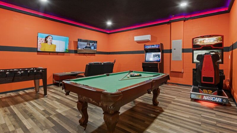 551 Villa 8BD Pool/Spa - Game room & Movie room - Image 30