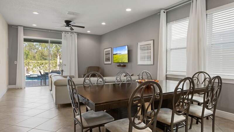 551 Villa 8BD Pool/Spa - Game room & Movie room - Image 3