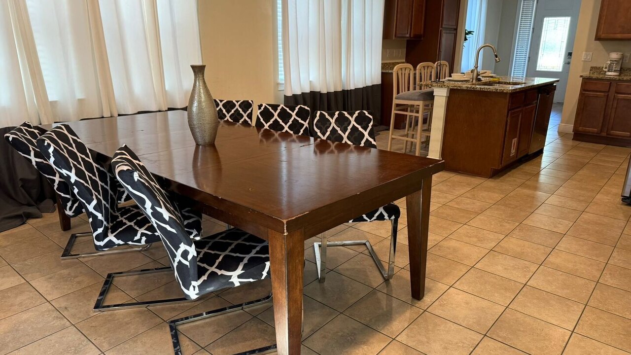 551-561--Multiple Family Homes 16 Rooms - Pool&Spa - Image 5