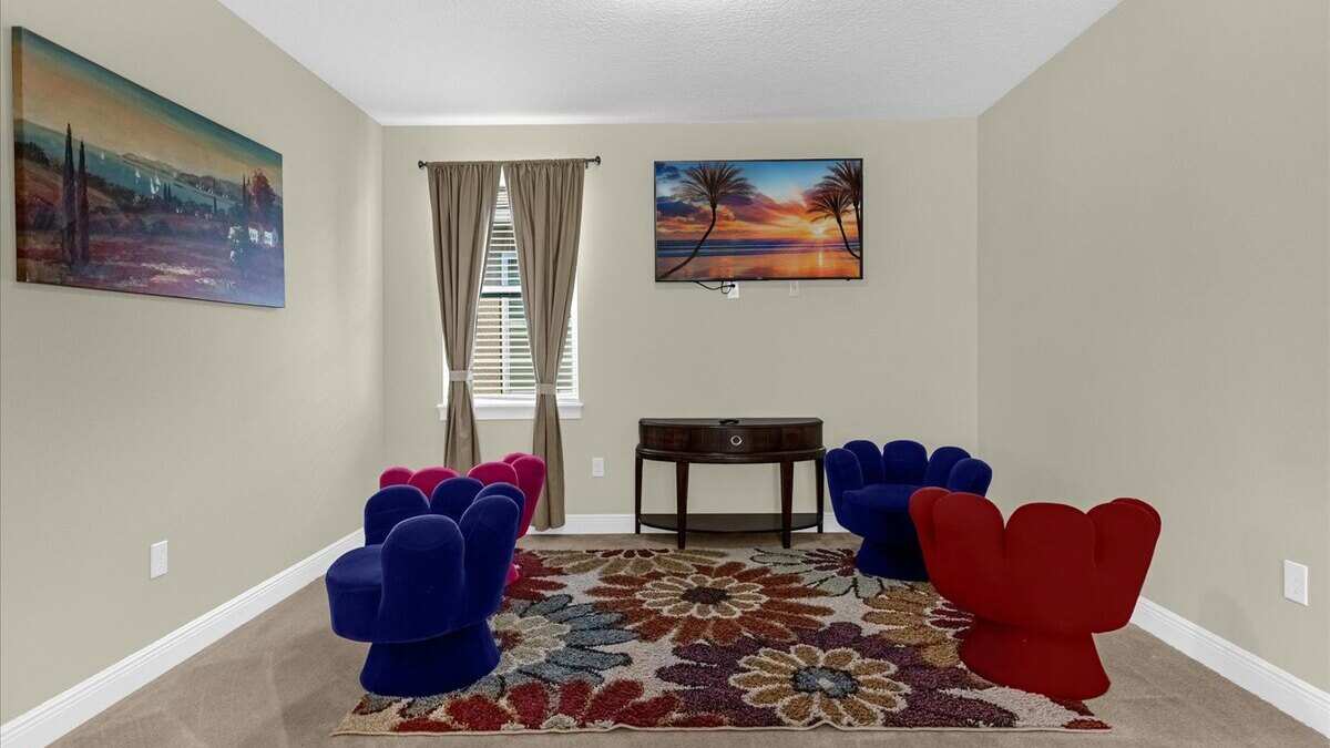 551-561--Multiple Family Homes 16 Rooms - Pool&Spa - Image 25